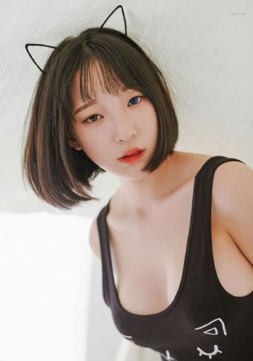 大叔看上女儿的韩剧