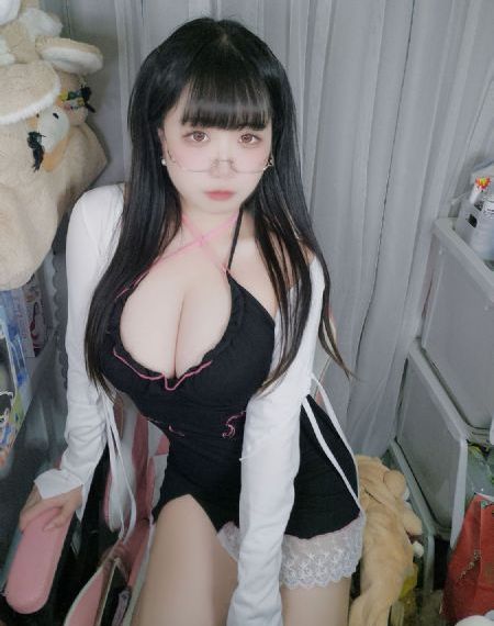 少妇厨房愉情干柴烈火91