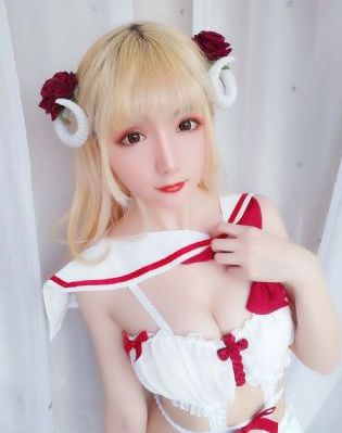年轻的后妈