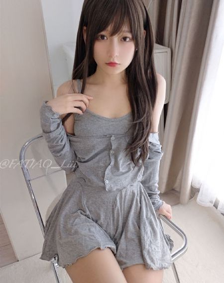 美丽的姑娘在线观看