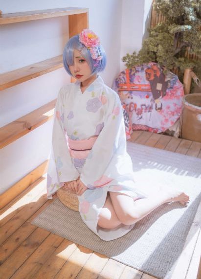 《香蜜沉沉烬如霜》电视剧