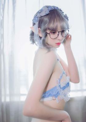 新诱人的女仆2