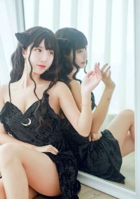 电影院的欢爱h