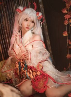 女员工的